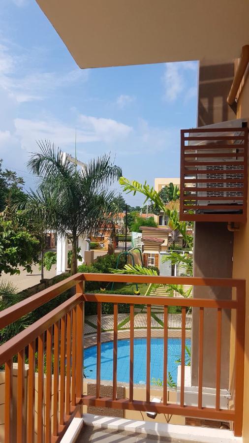 2 Bedroom And Studio Apartments With Private Pool And Gym In Vista Manors Verdant Puerto Princesa Eksteriør billede