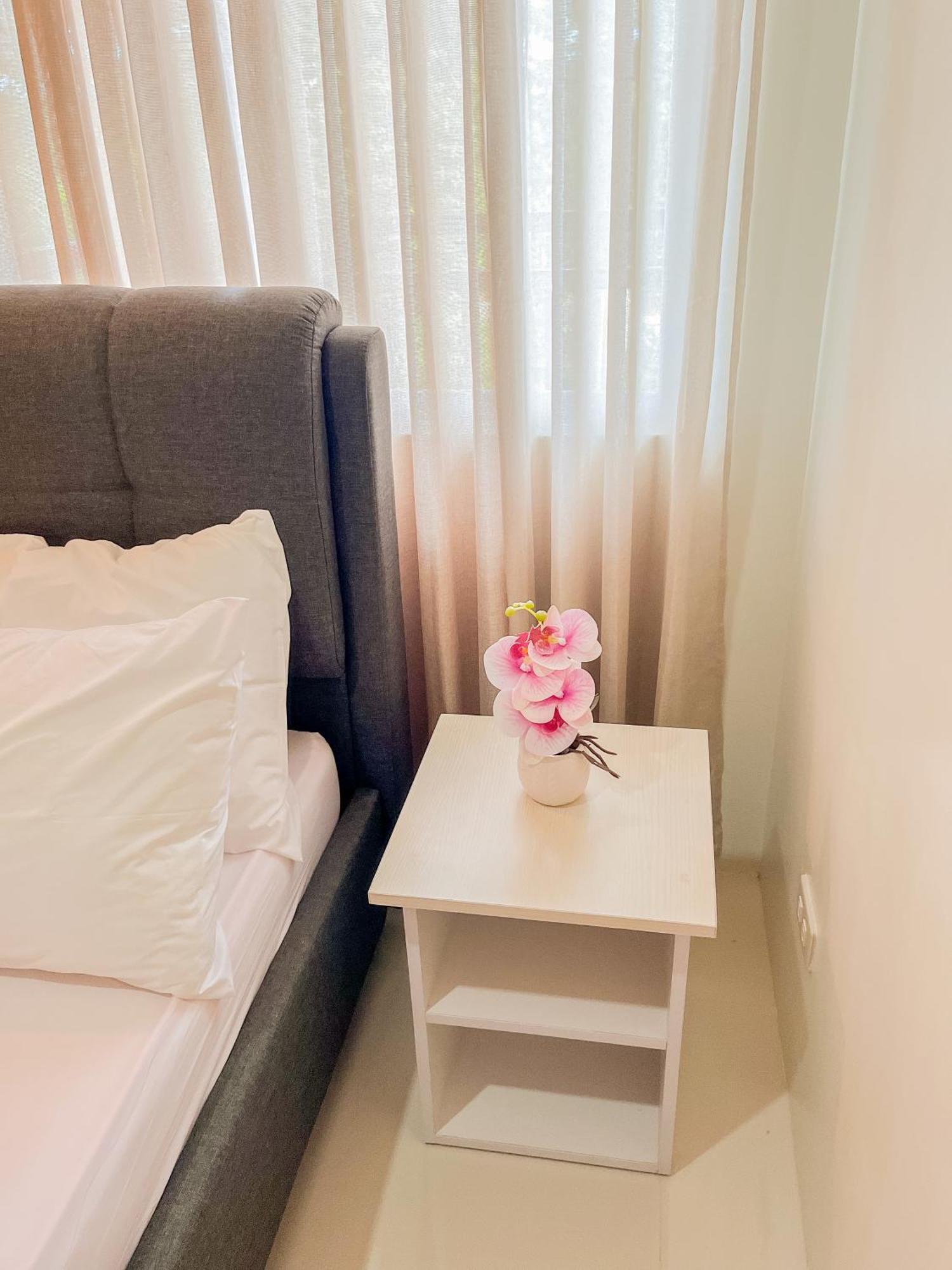 2 Bedroom And Studio Apartments With Private Pool And Gym In Vista Manors Verdant Puerto Princesa Eksteriør billede